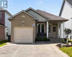1038 GRANDLEA COURT Oshawa, ON L1K 2N1