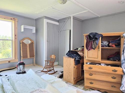 4486 242 Highway, Maccan, NS - Indoor