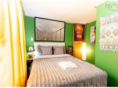 40 King Street, Truro, NS - Indoor Photo Showing Bedroom