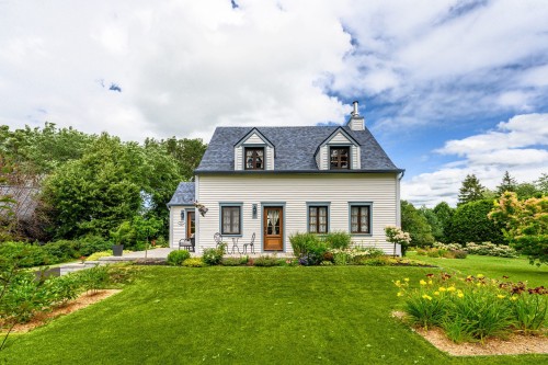 Front of Structure - 385 Mtée Du Pré-Vert, Beloeil, QC - Outdoor