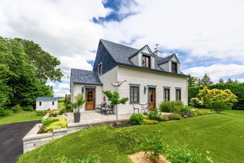 Front of Structure - 385 Mtée Du Pré-Vert, Beloeil, QC - Outdoor