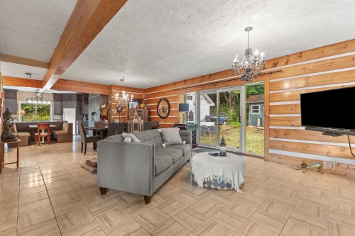 Salon - 370 Ch. St-Antoine, Val-Des-Monts, QC - Indoor