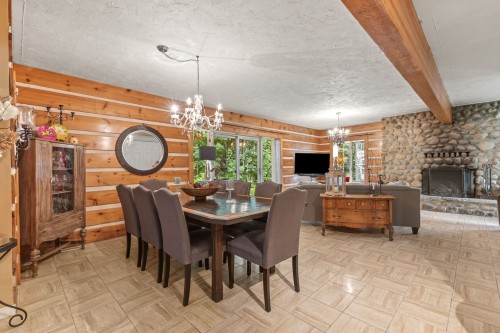 Salle à manger - 370 Ch. St-Antoine, Val-Des-Monts, QC - Indoor Photo Showing Dining Room With Fireplace