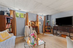 Salon - 