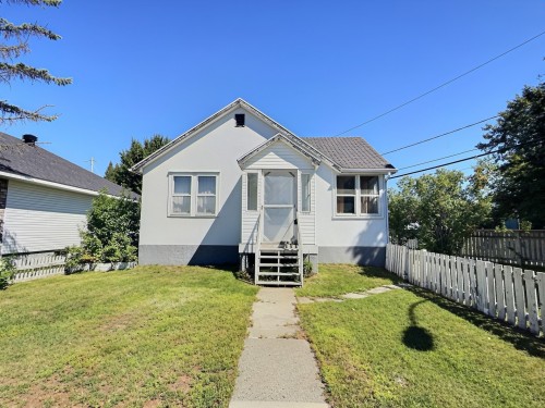 171 Av Champlain — photo 1