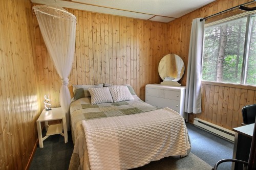 Chambre à coucher - 1100 Ch. Des Collines, Rouyn-Noranda, QC - Indoor Photo Showing Bedroom