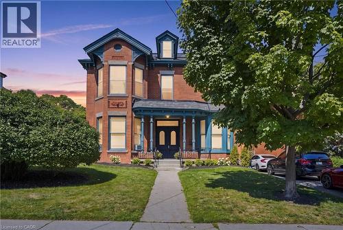 132 Emerald Street S, Hamilton, ON - Outdoor