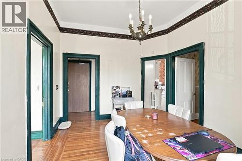 132 Emerald Street S, Hamilton, ON - Indoor Photo Showing Dining Room