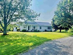 221 Harris Road  Haliburton, NS B0K 1H0