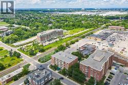 32 TANNERY Street Unit# 607  Mississauga, ON L5M 6T6