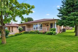 145 ADIS AVENUE  Hamilton (Gurnett), ON L9C 6T9