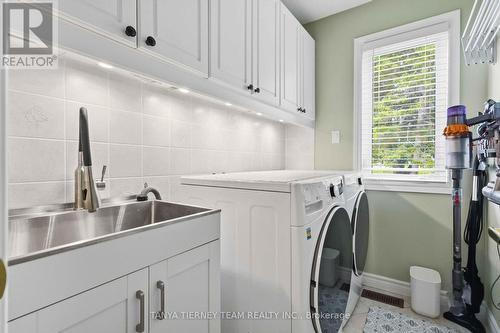 84 Turtle Path, Ramara, ON - Indoor Photo Showing Laundry Room