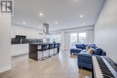 47 Becca Hall Trail, Toronto, ON - Indoor