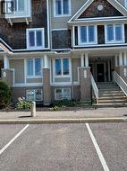 100 BRENTMORE PRIVATE Ottawa, ON K4A 0B7