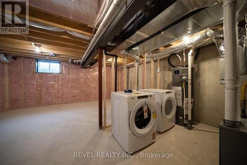 115 Mattingley Street, Brant, ON - Indoor Photo Showing Laundry Room