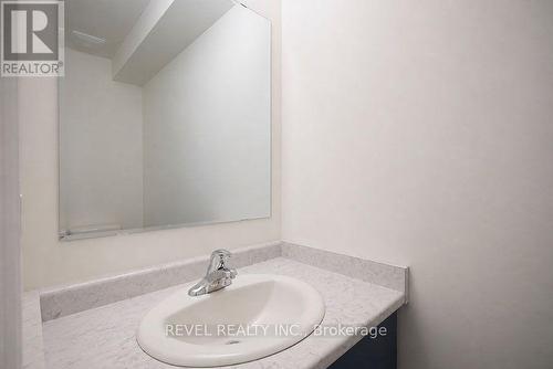115 Mattingley Street, Brant, ON - Indoor Photo Showing Bathroom