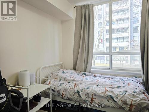207 - 5940 Yonge Street, Toronto, ON - Indoor Photo Showing Bedroom