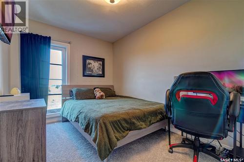 137 3229 Elgaard Drive, Regina, SK - Indoor Photo Showing Bedroom