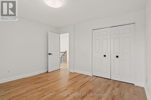 28 Borealis Crescent, Ottawa, ON - Indoor Photo Showing Other Room