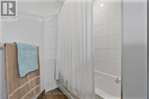 1 Mckowen Road, Mckellar, ON - Indoor Photo Showing Bathroom