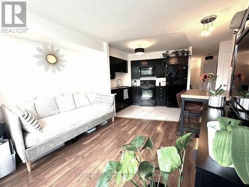 716 - 18 Valley Woods Road, Toronto, ON - Indoor Photo Showing Other Room