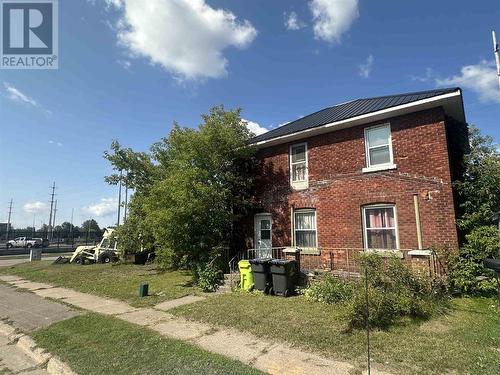 165 Toronto ST  Sault Ste. Marie, ON P6A 1S8