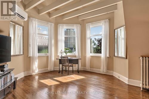 525 King Edward Avenue, Ottawa, ON - Indoor