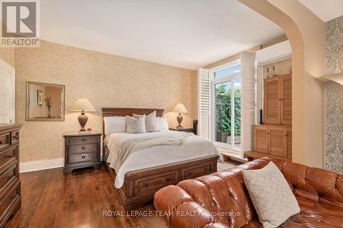 525 King Edward Avenue, Ottawa, ON - Indoor Photo Showing Bedroom