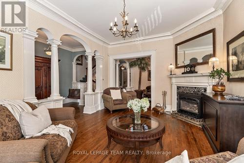 525 King Edward Avenue, Ottawa, ON - Indoor Photo Showing Living Room With Fireplace
