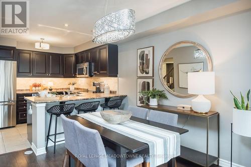 275 Eves Gate, Milton, ON - Indoor Photo Showing Kitchen With Stainless Steel Kitchen With Upgraded Kitchen