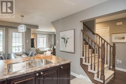 275 Eves Gate, Milton, ON - Indoor Photo Showing Kitchen With Double Sink