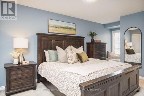 275 Eves Gate, Milton, ON - Indoor Photo Showing Bedroom