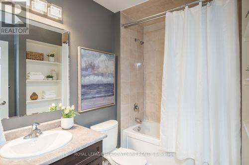 275 Eves Gate, Milton, ON - Indoor Photo Showing Bathroom