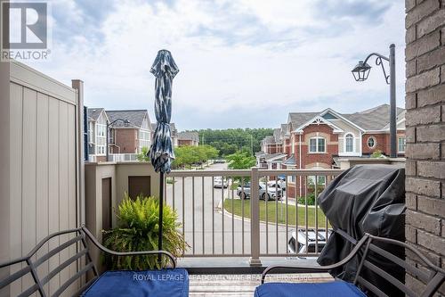275 Eves Gate, Milton, ON - Outdoor With Balcony With Exterior