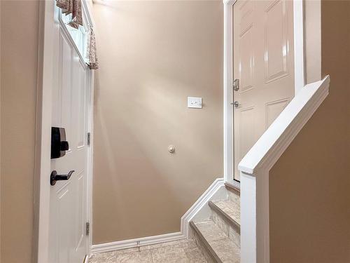 1106 Louise Avenue E, Brandon, MB - Indoor Photo Showing Other Room