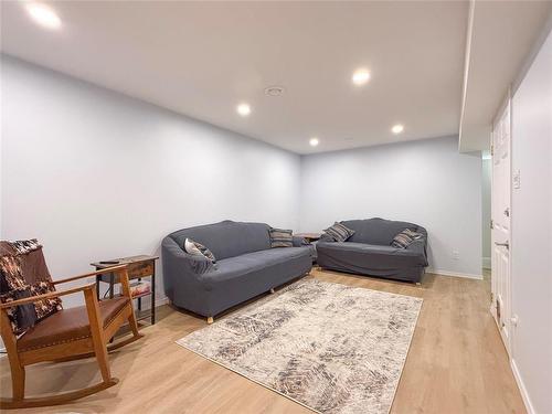 1106 Louise Avenue E, Brandon, MB - Indoor