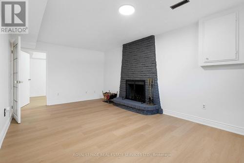 3192 Windwood Drive, Mississauga, ON - Indoor With Fireplace