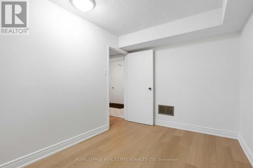 3192 Windwood Drive, Mississauga, ON - Indoor Photo Showing Other Room