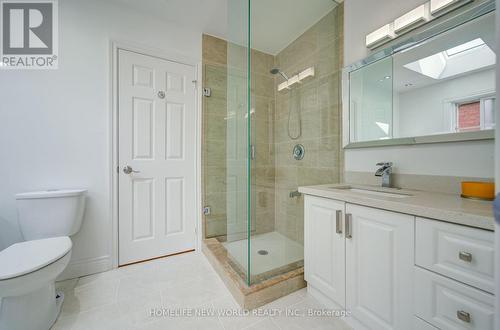 12 Bellside Drive, Markham, ON - Indoor Photo Showing Bathroom
