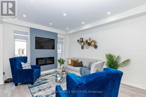 36 Tidemore Heights, Hamilton, ON - Indoor Photo Showing Living Room With Fireplace