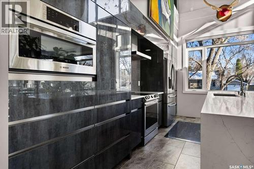 3601 Grassick Avenue, Regina, SK - Indoor Photo Showing Kitchen
