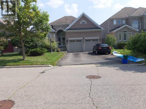 ROOM - 31 KAITLIN DRIVE , Richmond Hill, Ontario L4E 3W6