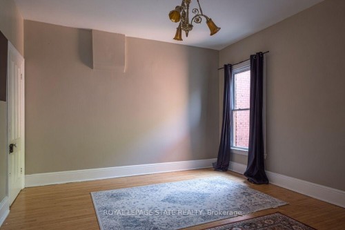 122 East Avenue S, Hamilton, ON - Indoor Photo Showing Other Room