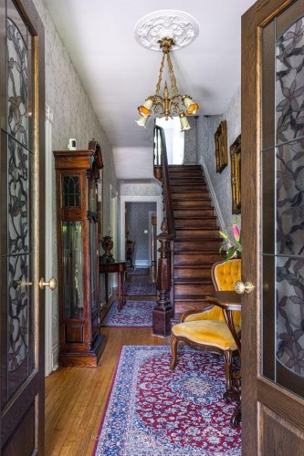 122 East Avenue S, Hamilton, ON - Indoor Photo Showing Other Room