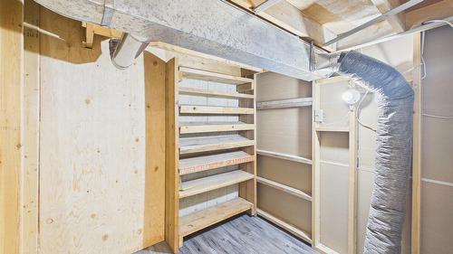 1305 10Th Avenue, Cranbrook, BC - Indoor Photo Showing Other Room