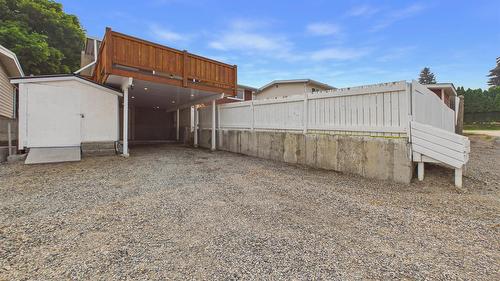 1305 10Th Avenue, Cranbrook, BC - Outdoor With Exterior