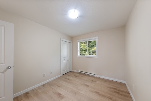 21-124 Mills Road, Kelowna, BC - Indoor Photo Showing Other Room