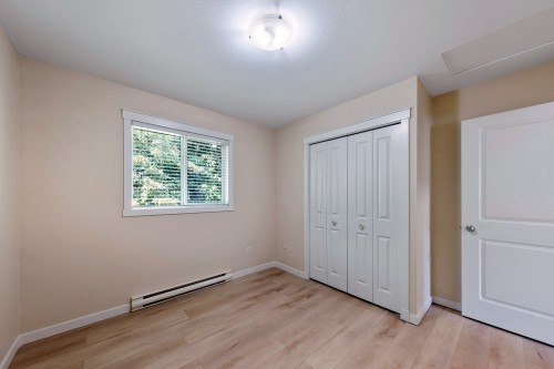 21-124 Mills Road, Kelowna, BC - Indoor Photo Showing Other Room