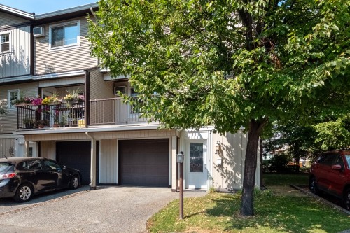 21-124 Mills Road, Kelowna, BC - Outdoor