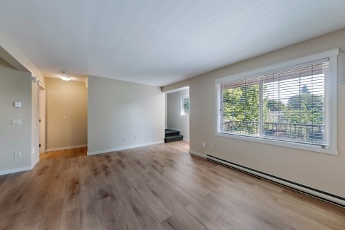 21-124 Mills Road, Kelowna, BC - Indoor Photo Showing Other Room
